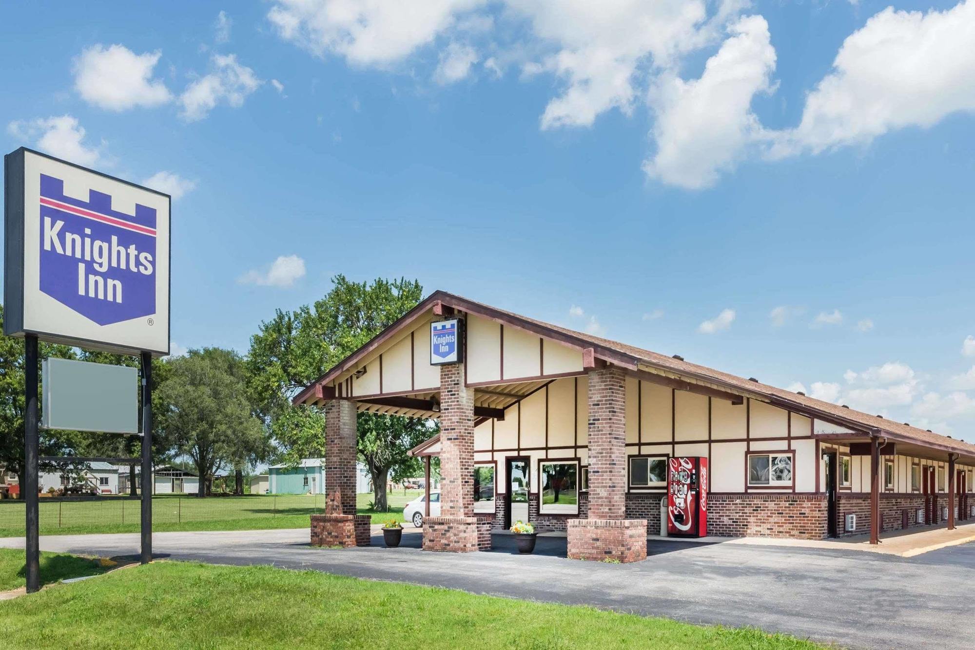 Knights Inn - Chanute Esterno foto