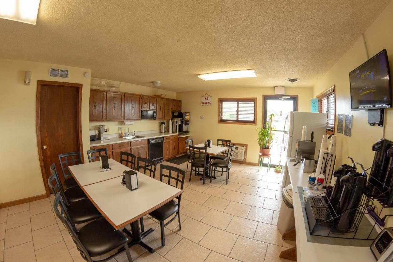 Knights Inn - Chanute Esterno foto